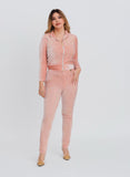 Conjunto Feminino em Veludo Rosé com Aplicações – Elegância, conforto e brilho na medida certa