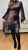 Vestido Castanho Mangas Compridas em Veludo com Renda